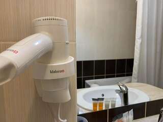 Отель irisHotels Киев Двухместный номер «Престиж» с 1 кроватью-9